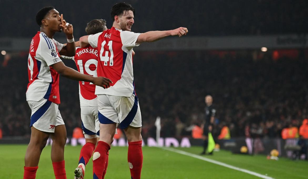 关于瓦伦西亚迎法甲关键赛；今晨造点机会；球迷炸锅；训练强度明显提升的信息